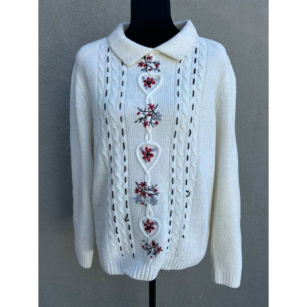 Alfred Dunner Petite Cream Floral Heart Embroidered Cable Knit Sweater PL White